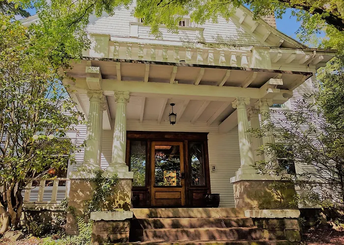 Evermore Guesthouse Portland